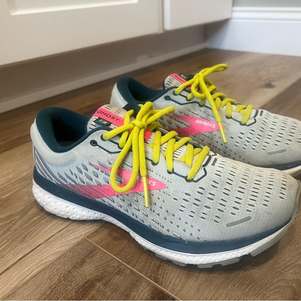 Brooks Ghost 13’s - size 8